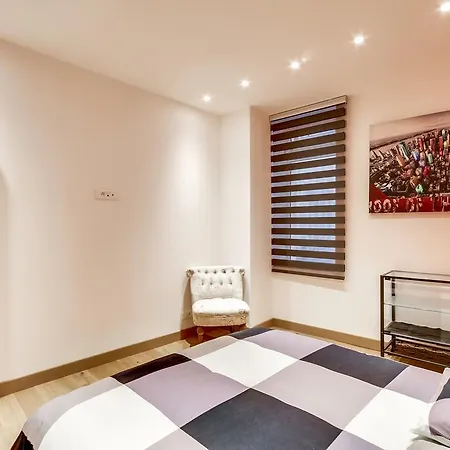 Just Renovated 138m2 On The Seine Paris