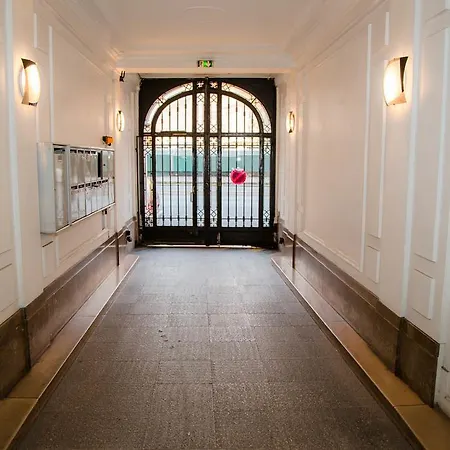 Apartment Just Renovated 138m2 On The Seine Paris
